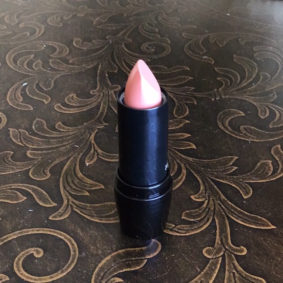 Wonderful Lipstick - Picture 3 of 4